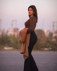 Anjali Arora Instagram - Strive for progress Not perfection 🤍 …….. …….. …….. #anjaliarora