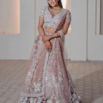 Anjali Arora Instagram - Kesi lgri hu mai? ☺️ Styling: @stylbyshreeyamongia @shreeyamongia Both Outfit: @ranshcouture @savyacouture Both Jewels: @suhana_art_and_jewels @shaurya.keshri