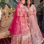 Anjali Arora Instagram - Kesi lgri hu mai? ☺️ Styling: @stylbyshreeyamongia @shreeyamongia Both Outfit: @ranshcouture @savyacouture Both Jewels: @suhana_art_and_jewels @shaurya.keshri