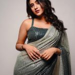 Anjali Arora Instagram - The moment you decide to be yourself🔥 #anjaliarora #anjalians #anjaliaroraarmy #anjigang #teamanji 📸- @ronakza143 💄- @ayazkhan5621_ Outfit- @sunnynagpalofficial
