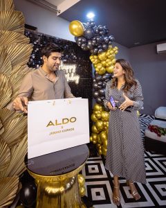 Anjali Arora Instagram - Laddooo Happy birthday 🎈 #anjaliarora #akashsansanwal #happybirthday 📍 @bellusliving 🎂 by @brothersbakeryofficial Gurugram