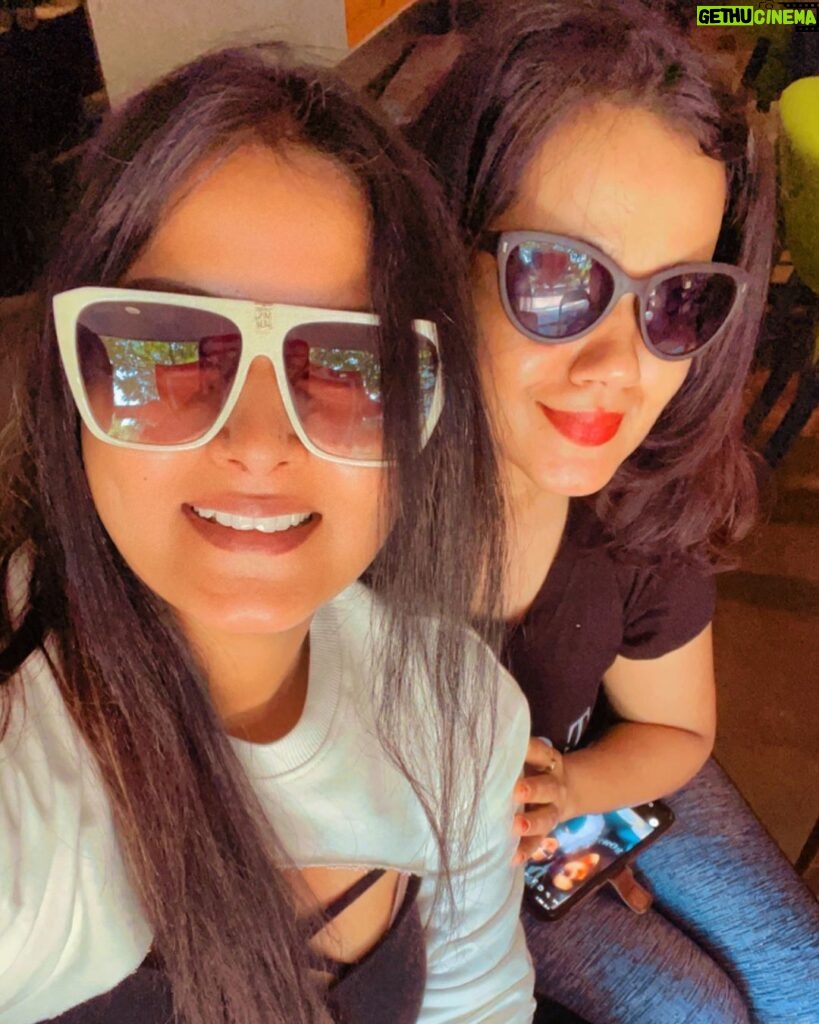 Anjana Singh Instagram - Happy Wala Birthday dear friend @gunjanpant_official 🎂❤️🤗🥰🥳 God Bless you 🙌 Enjoy your day,may your all wishes come true 🧿😘🫶