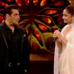Ankita Lokhande Instagram - A journey to be remembered & cherished forever! Thank you @beingsalmankhan for your kind words. Thank you @officialjiocinema @colorstv @endemolshineind for giving me this opportunity ❤️ @beingsalmankhan @officialjiocinema @endemolshineind #AnkitaLokhande #Ankita #GrandFinale #BiggBoss #BB17 #DilDimaagAurDum #Colors #SalmanKhan #EndemolShineIndia #JioCinema