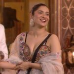 Ankita Lokhande Instagram - While writing this, we are getting teary but this was the last Weekend Ka Vaar of BB17. She slayed all, here's to her serving one last time 💗✨🥺 Vote for #AnkitaLokhande on the @officialjiocinema app. Voting lines are open till today 6PM Credits:- Outfit: @vidhibysanjeela.365 x @publiquedom Jewel: @pastel_pearls_jewellery Styled by: @hemlataa9 @stylebyhemlataa Assisted by: @saloni142_ @colorstv @beingsalmankhan @officialjiocinema @endemolshineind #AnkitaLokhande #Ankita #VoteForAnkita #FinaleWeek #WeekendKaWaar #BiggBoss #BB17 #DilDimaagAurDum #Colors #SalmanKhan #JioCinema