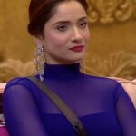 Ankita Lokhande Instagram - Ruling the scene in royal blue 👑✨ Credits: Outfit: @deme_love_ 💎 @vanijewels_byvaidehi @kanika_rana_fine_jewellery x @brandedgupshup Styled By: @hemlataa9 @stylebyhemlataa Assisted By: @saloni142_ @colorstv @beingsalmankhan @officialjiocinema @endemolshineind #AnkitaLokhande #Ankita #AnkitaIsTheBoss #AnViInBiggBoss #BiggBoss #BB17 #DilDimaagAurDum #Colors #SalmanKhan #JioCinema