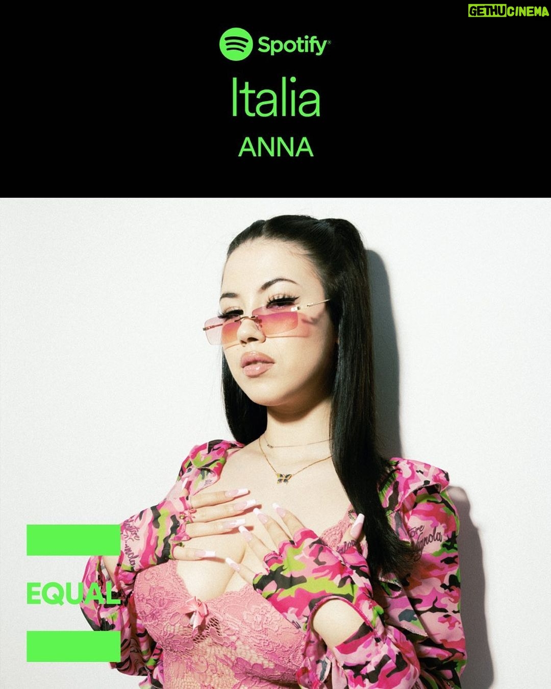 Anna Pepe Instagram - Mega proud di rappresentare SPOTIFY EQUAL 🇮🇹 per tutto il mese di giugno @spotifyitaly 💖 occhi aperti perché non è finita qui.