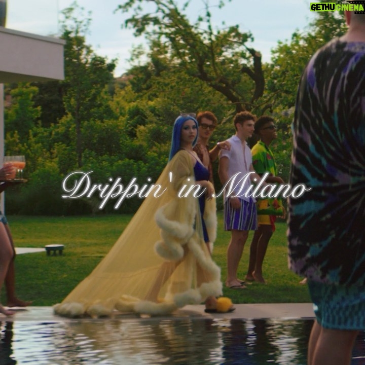 Anna Pepe Instagram - Drippin’ in Milano, il video, fuori domani alle 14:00 🦋