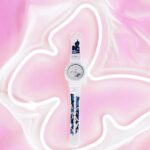 Anna Pepe Instagram - Il tempo non aspetta nessuno. ANNA x GSHOCK, limited edition. Disponibile da lunedì 06 giugno ⚡️💖 @gshockitalia #gshockitalia #annaxgshock