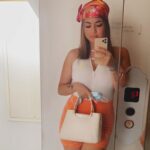 Anna Pepe Instagram – 18 a mezzanotte 😝