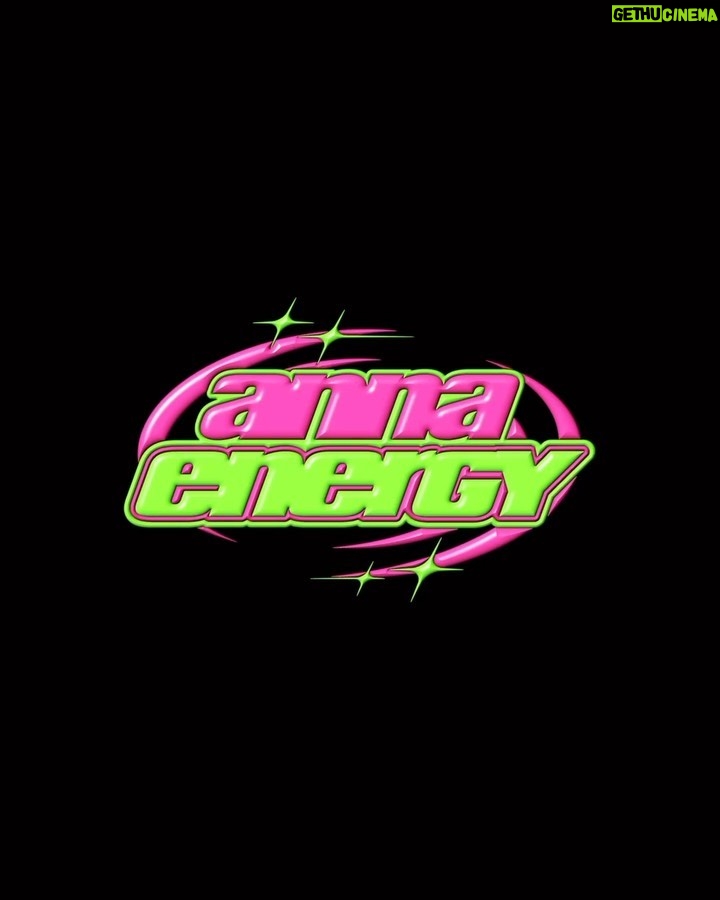 Anna Pepe Instagram - ENERGY, il video, fuori ora su youtube 🔋😈💗
