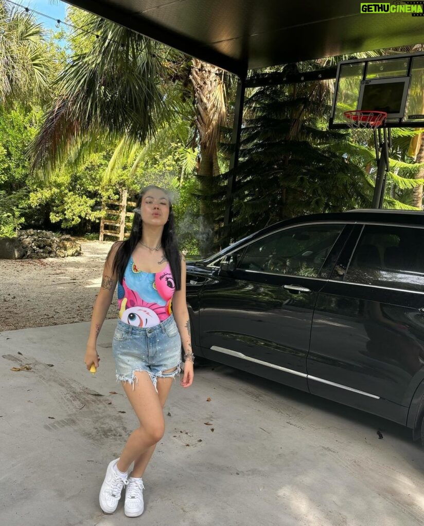 Anna Pepe Instagram - Miami, Florida