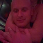 Anna Sedokova Instagram - Письмо сына Деду Морозу вчера : Дорогой Санта ! Я хочу дреды, тату и щенка . И я хочу 100$ и быть rich(rish) Наверное лучше пожелания вам уже не будет .) С новым 2023 годом ! Я вас ❤️