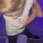 Anna Sedokova Instagram - Письмо сына Деду Морозу вчера : Дорогой Санта ! Я хочу дреды, тату и щенка . И я хочу 100$ и быть rich(rish) Наверное лучше пожелания вам уже не будет .) С новым 2023 годом ! Я вас ❤️