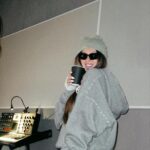 Anna Shurochkina Instagram - ongoing studio sessions 🎧