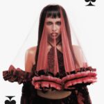 Anna Shurochkina Instagram - Если ты моя тень, то куда-же убегаешь ночью? 🐾 Queen of Hearts