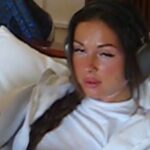 Anna Shurochkina Instagram - Люблю новые места Приезжаю и сразу спрашиваю: «думаешь между нами может быть что-то серьезное???» и как, правило, слышу в ответ: нет детка, только пару совместных ночей)💫 И эта быстротечная романтика погружает меня в тотальное изучения места где я нахожусь, а там важно все… узоры, ароматы, текстуры, приходящие мысли… @emeraldmaldivesresortspa #emeraldmaldivesresortspa #NaturalElegance #emeraldmaldives Emerald Maldives Resort & Spa
