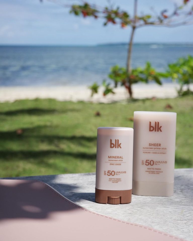 Anne Curtis Instagram - Your fave @blkcosmeticsph sunsticks just got an upgrade! We upsized our original formula and upgraded it to spf 50 which will be perfect for the upcoming summer season and we now have a MINERAL version of our sunsticks which has Zinc Oxide. It’s non-comedogenic! Perfect for those with sensitive skin or acne issues. Plus it’s reef safe 🌊 on the go friendly and easy peasy to use! Super loving our pouch too! Now available online and in stores! Siargao Island, Philippines