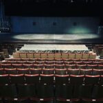Anne Nakamura Instagram - 新しい仲間と見た新しい景色は 一生忘れることのないものになりました。 " 加害者家族 " という立場で色々なものを背負いながら 生きる役柄でしたが、とてもやりがいがありました。 初舞台、初主演という大役をいただき 共演者の皆様がガッツリと脇を固めてくださって 乗り越えることができました。 10公演、無事完走することができてホッとしております。 ご来場、ご視聴いただいた皆さま、 誠にありがとうございました。 またどこかで🦋 #笑ってもいい家 劇団俳優座