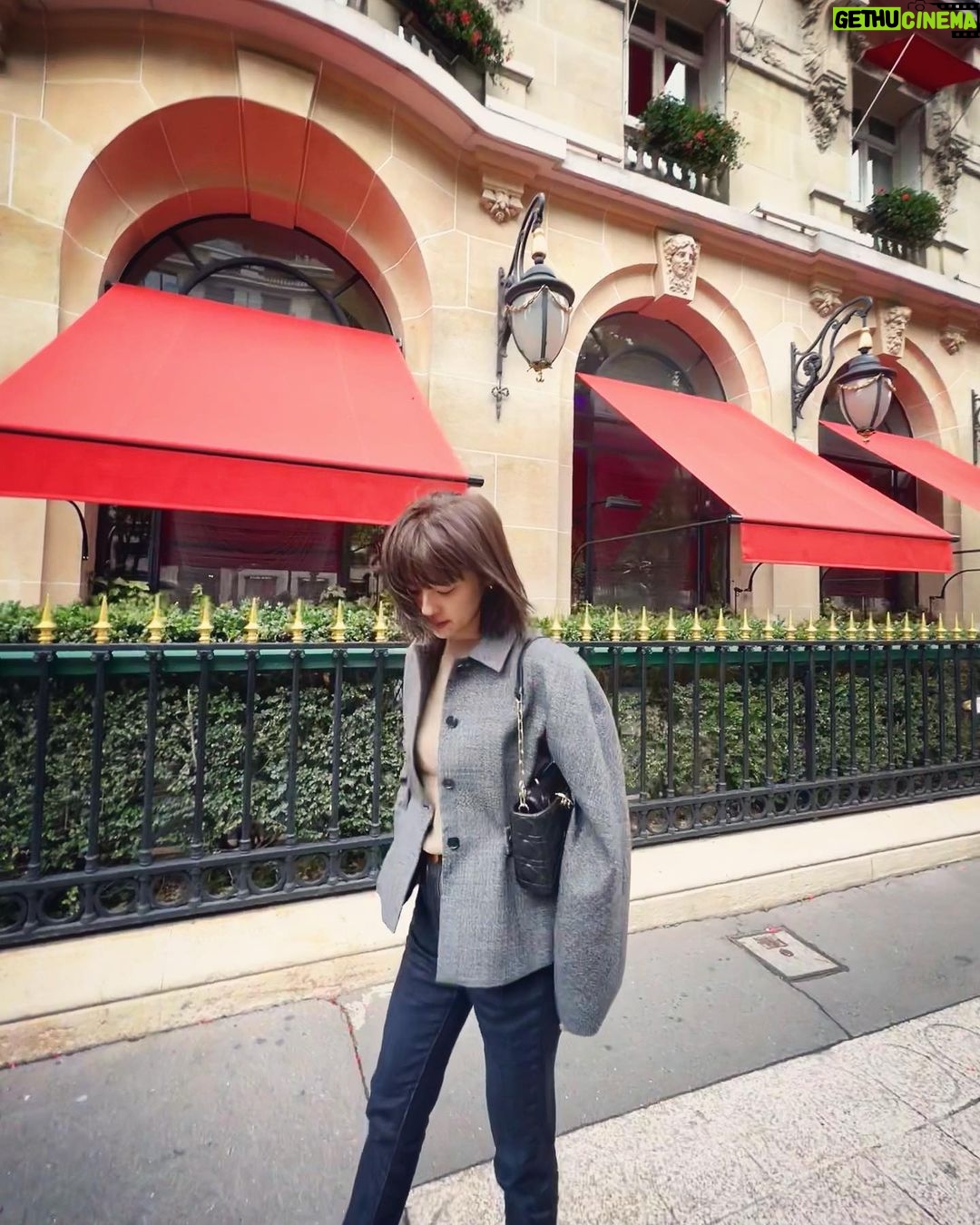 Anne Nakamura Instagram - ✨🛩✨ 3年ぶりの海外は最高でした‼︎! イタリア、トリノ、アヴィニョン、そして、パリへ🪂
