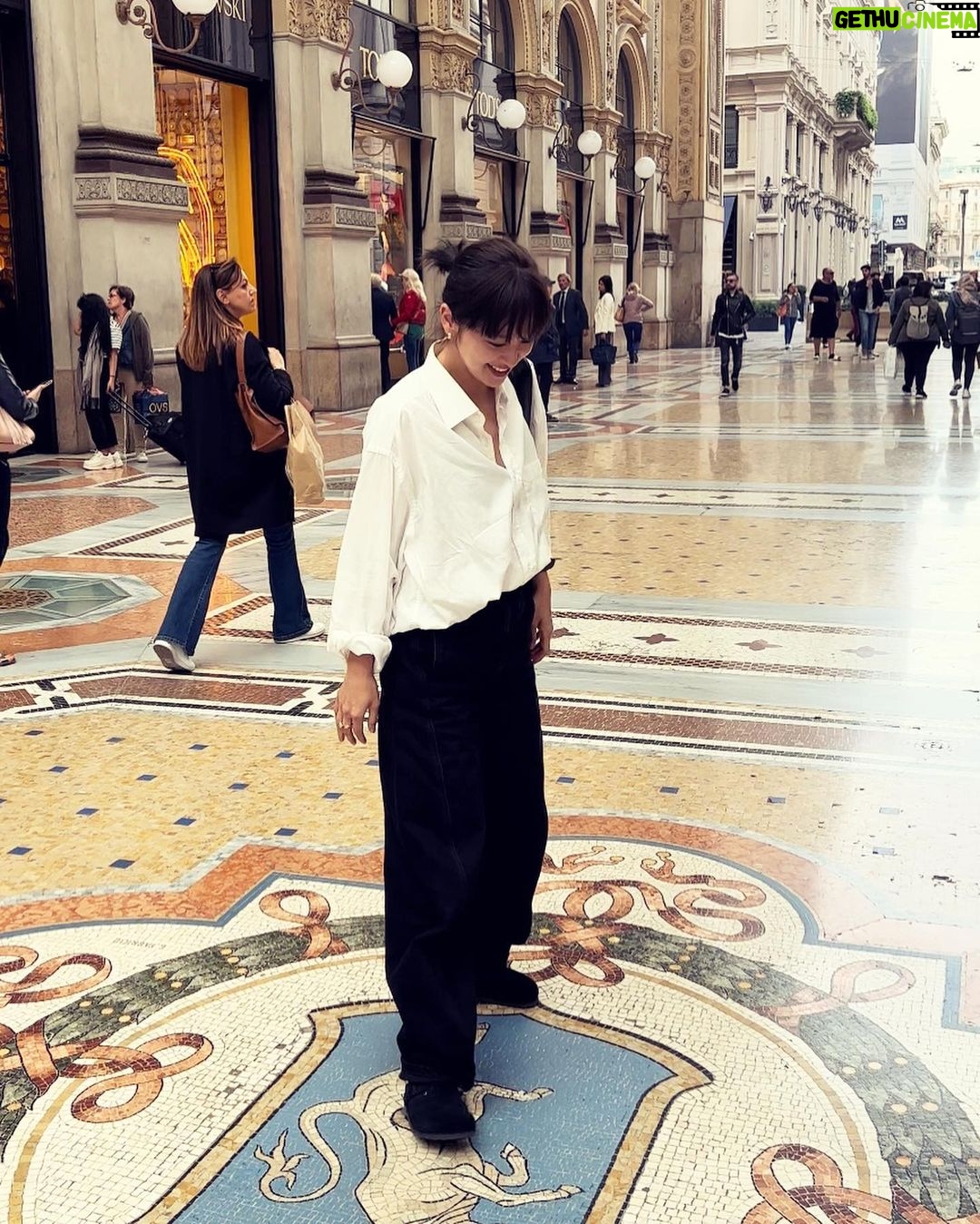 Anne Nakamura Instagram - Ciao🇮🇹 ドラマの撮影で実際に使用していた 78に乗って イタリアへ🛩! #NICEFLIGHT Italy Milan