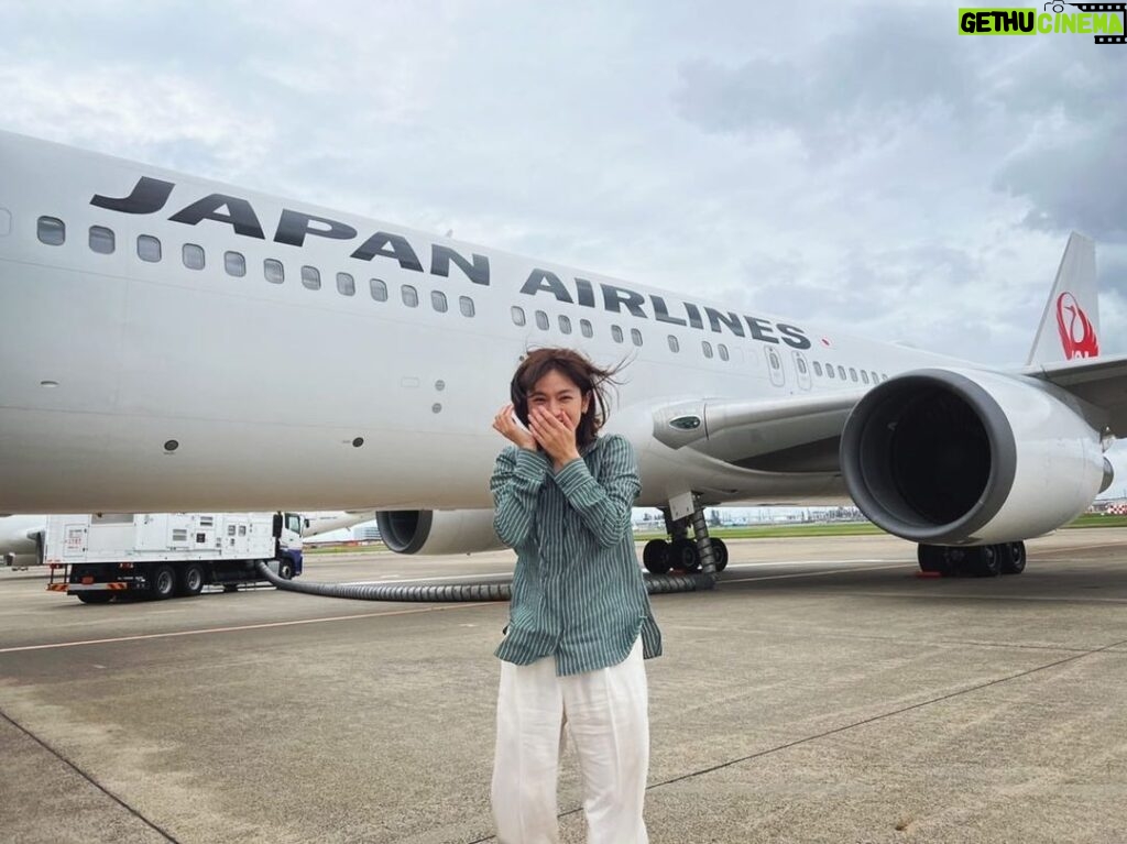 Anne Nakamura Instagram - ✈︎✈︎✈︎✈︎✈︎✈︎✈︎✈︎ 7. 22. FRI ✈︎✈︎✈︎ @niceflight_ex #ナイフラ @japanairlines_jal