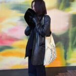 Anne Nakamura Instagram - 🎩🎄🦔🍂🧣 Vintage / Jacket @lemaire_official / Knit @driesvannoten / Denim