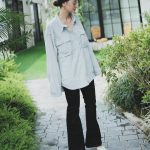 Anne Thongprasom Instagram - แอนชอบกางเกงยีนส์ทรง flare ใส่แล้วดูลำตัวและขายาวขึ้น โดยไม่จำเป็นต้องใส่ส้นสูงมากๆก็ได้ แมทช์กับเสื้อผ้าได้หลากหลายเช่น - Denim on Denim ยีนส์ชนยีนส์ 😎 - สบาย ๆ ใส่กับเสื้อยืด🙂 - ใส่กับเสื้อครอป - เท่ปนเซ็กซี่เบา ๆ ด้วยเสื้อกล้าม☺️ - ใส่กับเสื้อแขนกุด - ใส่กับเสื้อ Oversize😃 มีไว้สักตัวนะคะ...จะขาเล็ก ขาใหญ่ ก็ใส่ได้ทั้งนั้น เอาความมั่นใจเข้าสู้เลยค่ะ 🥰 @americaneagleth #AEJeans #AmericanEagleTH