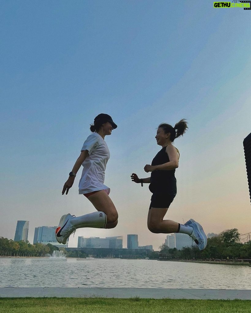 Anne Thongprasom Instagram - อะไรคือสิ่งที่ทำให้คุณ “กลัว” จนไม่อยากออกกำลังกาย ? คอมเม้นด้านล่างไว้ให้หน่อยค่ะ👇🏻😊🙏