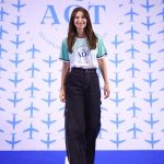 Anne Thongprasom Instagram - นัดกันไปวิ่งกับผู้ชายคนนี้!🥰 @great_rider10 ครั้งหนึ่งในชีวิต วิ่งบน Runway ท่าอากาศยานสุวรรณภูมิ!! ใครสนใจไปวิ่งด้วยกันนะคะ เปิดรับสมัครแล้ว 17 มีนาคมนี้ ห้ามพลาด (ล็อควันไว้เลย) 🏃🏻‍♀️ระยะวิ่ง 1 กิโลเมตร ราคา 1,000 บาท (Vip) 🏃🏻ระยะวิ่ง 5 กิโลเมตร ราคา 600 บาท 🏃🏻‍♂️ระยะวิ่ง 10 กิโลเมตร ราคา 800 บาท 📍กดสมัครพร้อมๆกันวันนี้ ถึงวันที่ 3 มีนาคมเท่านั้น ลงทะเบียนรับสมัคร ลิ้งก์ : https://race.thai.run/the3rdrunway “ร่วมสร้างประวัติศาสตร์ครั้งใหม่ และช่วยเหลือสังคมไปด้วยกัน“ แล้วพบกันบนรันเวย์ ..✈️ 📌ติดตามรายละเอียดเพิ่มเติมได้ที่ https://www.facebook.com/the3rdrunwaysuvarnabhumicharityrun #The3rdrunwaysuvarnabhumicharityrun #โครงการเดินวิ่งการกุศล #ทางวิ่งเส้นที่3ท่าอากาศยานสุวรรณภูมิ #ท่าอากาศยานสุวรรณภูมิ #รันเวย์ที่3 #งานวิ่ง #AOT