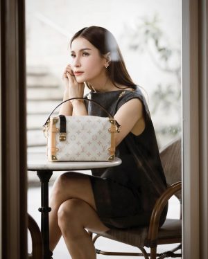 Anne Thongprasom Instagram - Blissful day with @louisvuitton Side Trunk 🥰