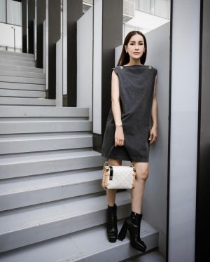 Anne Thongprasom Instagram - Blissful day with @louisvuitton Side Trunk 🥰