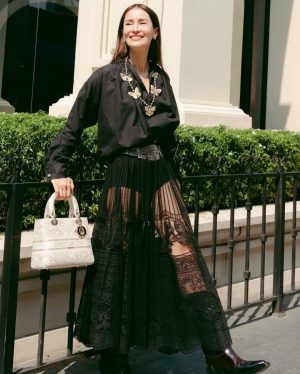 Anne Thongprasom Instagram - Stay tuned for the @Dior Haute Couture SS24 show tonight at 9PM (BKK time)

รับชมแฟชั่นโชว์ #DiorCouture Spring-Summer 2024 พร้อมกันวันนี้เวลา 21.00 น. ตามเวลาประเทศไทย ผ่านไลฟ์สตรีมมิ่งสดบนเว็บไซต์ Dior.com และ LINE OA @ diorcouture

@Dior #DiorCouture @mariagraziachiuri