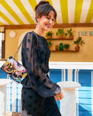 Anne Thongprasom Instagram - Feeling the spring vibes 🍃#DGPS24 #DolceGabbana #DGGirlsBag