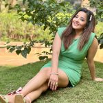 Antara Biswas Instagram - 🌿☘️🍀🌴🌳🌱🎄🪴🍃🌵💚💚💚💚💚 #monday #love #green 📸: @deepakpathak663