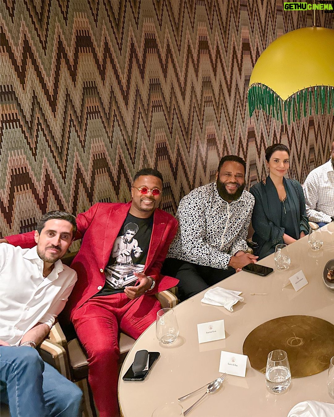 Anthony Anderson Instagram - Dream team last night in Dubai! What an honor to host these legends! ✨ The Arts Club Dubai
