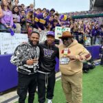Anthony Anderson Instagram - What a weekend, DAWGS!!! Team #HuskyandHandsome met the Huskies. Thanks for the love and congrats on the W. 👏👏 Who else was feelin that #bigpenixenergy …🤣 Washington Husky Football