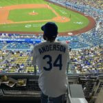 Anthony Anderson Instagram - When you’re home watching the home team! Thank you @sia_collective for making this shoe for me. Thank you @dodgers for winning a championship for me and the city! Let’s do it again! Thank you @mookiebetts for those home runs last night!thank you @joelmchale for nothing, love you brother! LETS GO DODGERS! #justakidfromcompton #huskyandhandsome #bigzaddy #acbarbeque Dodgers Stadium