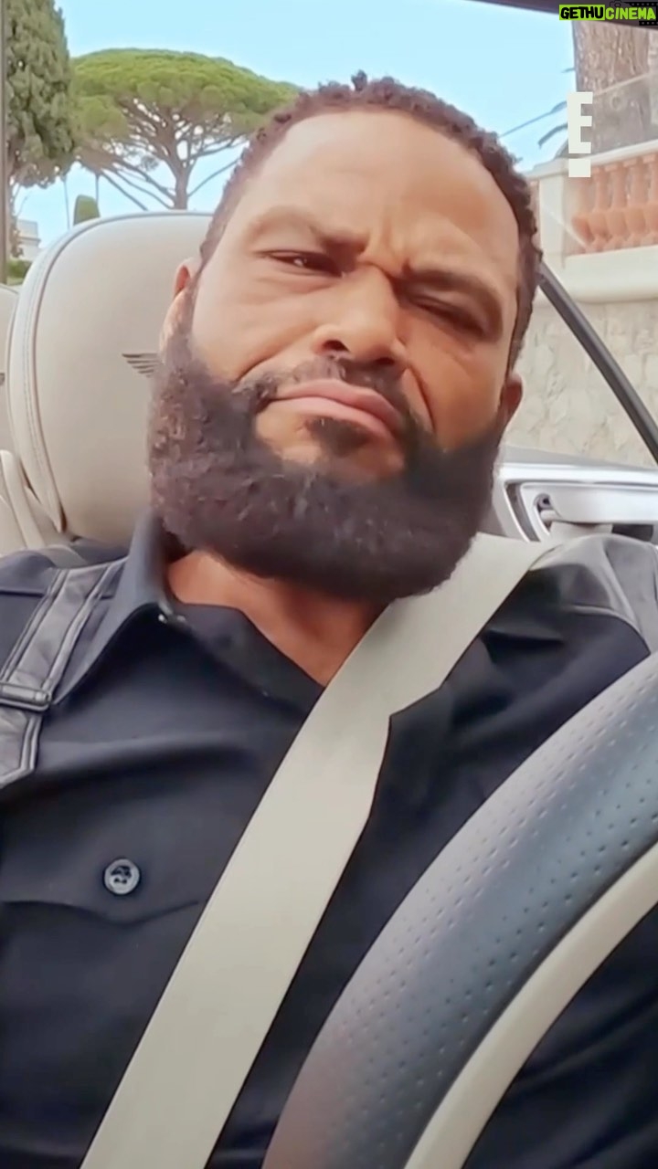 Anthony Anderson Instagram - 🦨📢😆 Don’t miss an all-new #Trippin’ with @anthonyanderson and @theofficialmamadoris tonight at 10/9c on E!