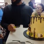 Anthony Anderson Instagram - Went to the Gugulethu Government Social Office to say hello and this happened! They are doing great work helping people! Thanks @deecamzi and Rencia! #justakidfromcompton #fromcomptontocapetown #huskyandhandsome #acbarbeque Cape Town, Western Cape