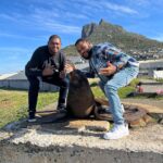 Anthony Anderson Instagram - When you wake up and take an adventure with your brother from another mother @deecamzi It was a great day. I did everything but kiss the seal! We went thru Chapmans peak on the way to cape point. #justakidfromcompton #fromcomptontocapetown #huskyandhandsome #acbarbeque Tamboerskloof, Western Cape, South Africa