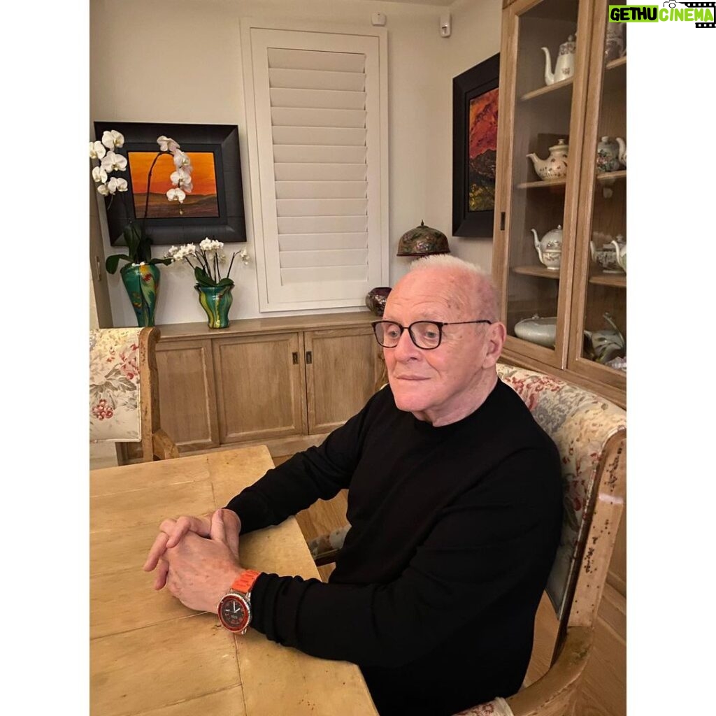 Anthony Hopkins Instagram - Thank you everyone for your kind and generous words. I do read the comments... Wish I could answer everyone. Thank you for your continued support with @nokidhungry campaign. @anthonyhopkinscollection