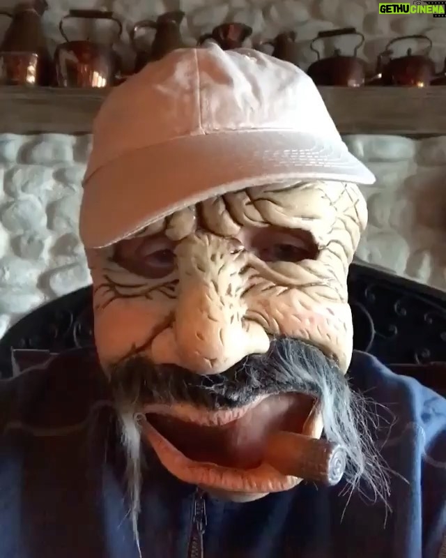 Anthony Hopkins Instagram - Have a safe evening. Happy Halloween