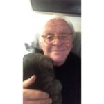 Anthony Hopkins Instagram - Happy Sunday 😻