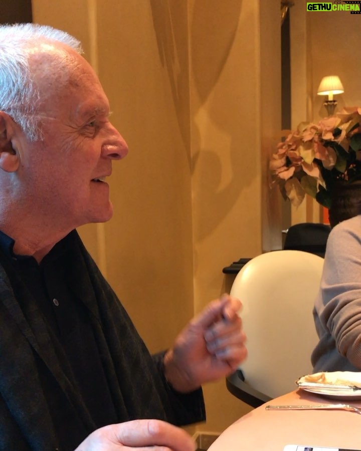 Anthony Hopkins Instagram - Have a great Sunday