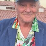 Anthony Hopkins Instagram - A senior’s version 😎