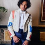 Anthony Ramos Instagram - Met Gala Styled by: @tommyhilfiger BTS by: @mcencula @stepanfilenko @photo_tatianakatkova Watch + chain: @piaget @davidyurman