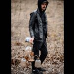Anton Lapenko Instagram - НУЖНА? #люстра #приемлемо #антонлапенко
