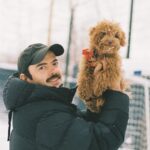 Anton Lapenko Instagram – В ноябре прошлого года проект «ПОМОЩЬ» запустил систему лояльности. Теперь совершая полезные действия в приложении, пользователь получает монеты, открывает статусы и награды от партнеров, апостолов и друзей проекта.

Одним из партнеров системы лояльности стал бренд staya (@staya.dog). Они создают концептуально новые продукты для собак, стиль и качество которых не уступают товарам для людей. 

При достижении статуса «Русалка» в системе лояльности приложения ПОМОЩЬ ты получишь награду от staya — cкидку 15% на первую амуницию.

Помогай в приложении и #будьвпомощь

На фотографиях апостол проекта «ПОМОЩЬ» Антон Лапенко со своим другом Шершнем и Ваня Лапенко с другом Варди в амуниции staya.

Фотограф: Маша Вдовина (@vdovina_masha)