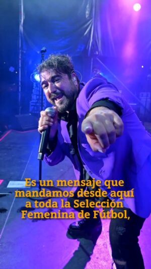 Antonio Orozco Instagram - Que no se nos olvide nunca que las PROTAGONISTAS y las CAMPEONAS DEL MUNDO sois VOSOTRAS!!!!!

El público de Felanitx en Mallorca y de todos los conciertos donde hemos cantado con toda el alma el "Hoy Será" lo hace pensando en VOSOTRAS. En las que fueron y abrieron camino, en las que están y han puesto el MUNDO a sus pies, y en las que vendrán con sueños pensados a partir de vuestra inspiración.

Y ante eso, lo que tenemos que hacer es daros las GRACIAS, una y un millón de veces más!!!!!!!!

#orozco #antonioorozco #campeonasdelmundo