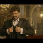Antonio Orozco Instagram - ⚠️ Brecha de seguridad detectada: un sujeto llamado @antoniorozco10 acaba de entrar en el juego. 🎙️ VUELVE #LAVOZ. ⏳ Muy pronto.